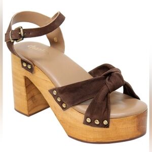 Charles by Charles David Uniform Sandal